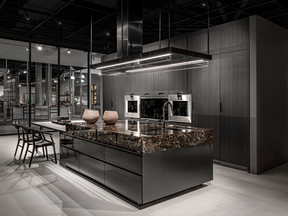 Home Miami Showroom2 Hp