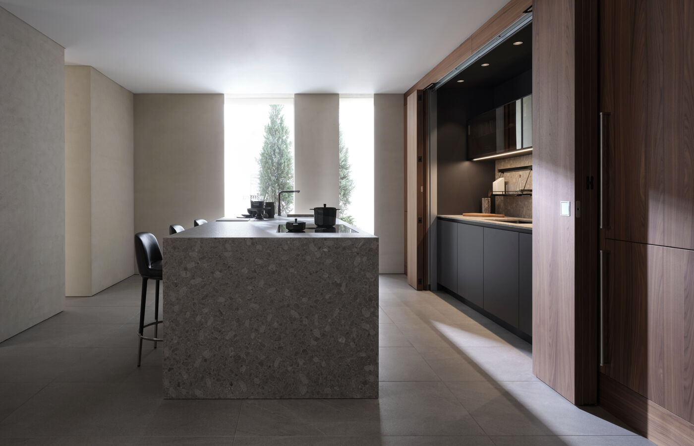 Arclinea black island kitchen in Wigmore, London showroom