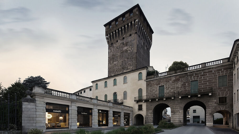 Vicenza Showroom