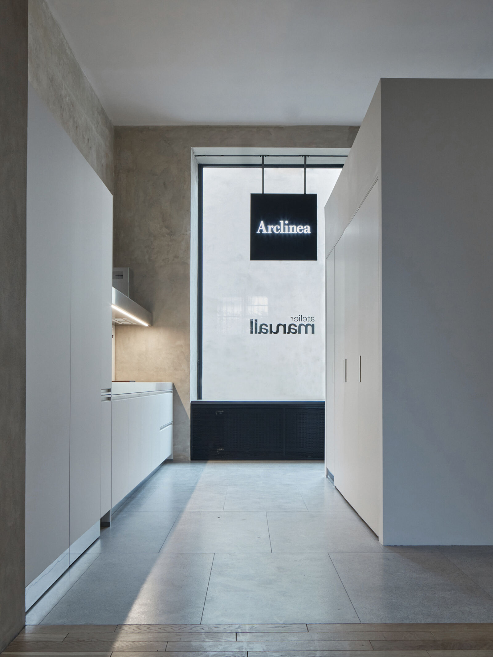 ATELIER MANUALL PRAGUE OPENING