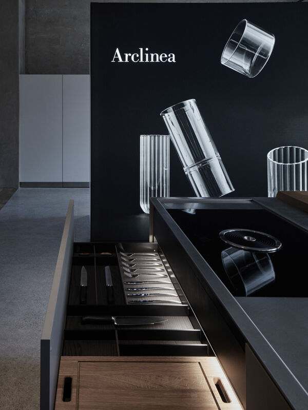 ARCLINEA_ATELIER MANUALL PRAGUE_NEW OPENING_11