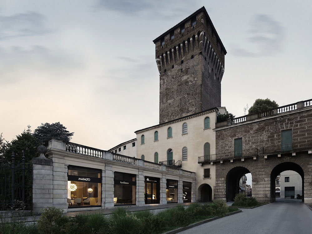 Vicenza Showroom