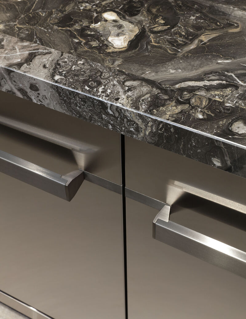 Arclinea handle stainless steal detail 
